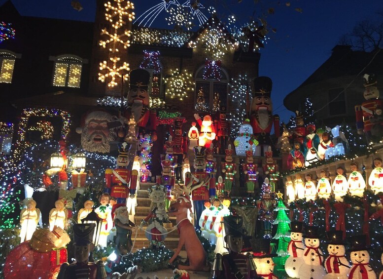 Picture 2 for Activity New York: French Magical Christmas Lights Tour in Brooklyn