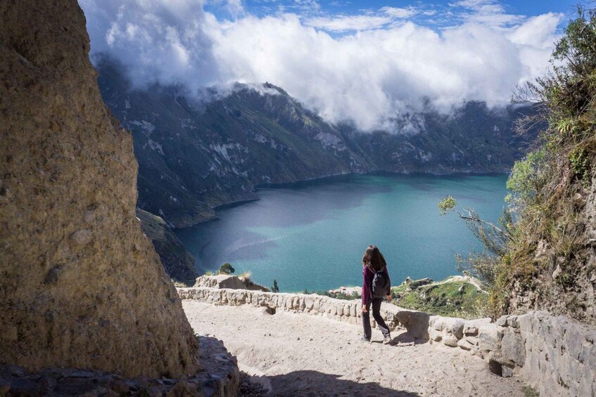 COTOPAXI QUILOTOA