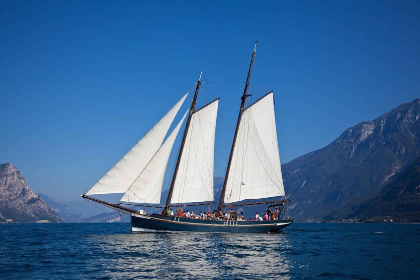 Picture 3 for Activity PANORAMIC CRUISE ON HISTORICAL SAILBOAT