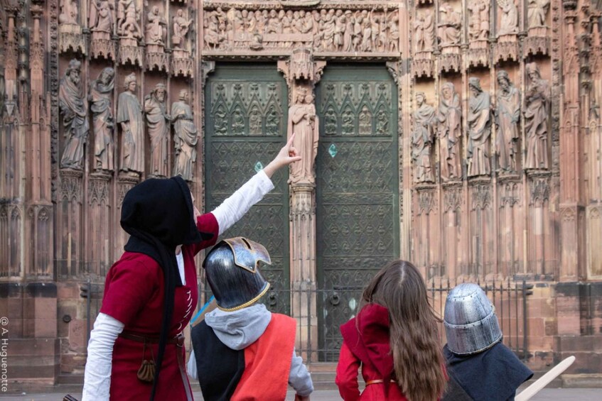 Immersive guided tour of Strasbourg in the 15th century