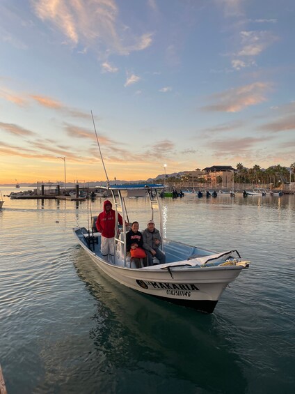 Picture 2 for Activity Loreto: Speedboat Tour with Swimming, Snorkeling and Picnic