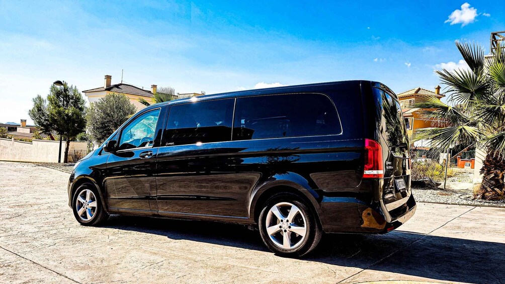 Picture 1 for Activity Barcelona: Private Transfer Barcelona - Benidorm