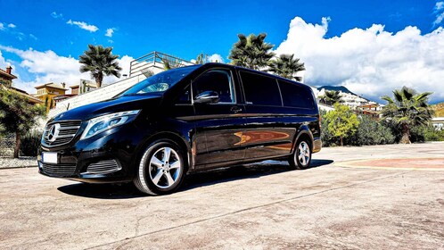 Barcelona: Private Premium Transfer Barcelona - Benidorm