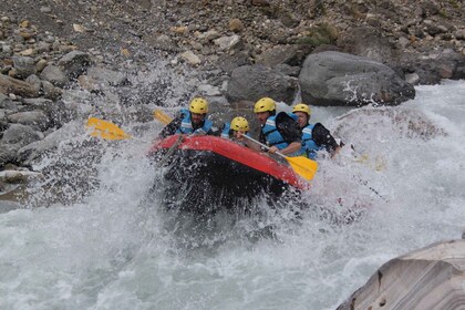 Von Pokhara: Halbtägiges Upper Seti Rafting Erlebnis