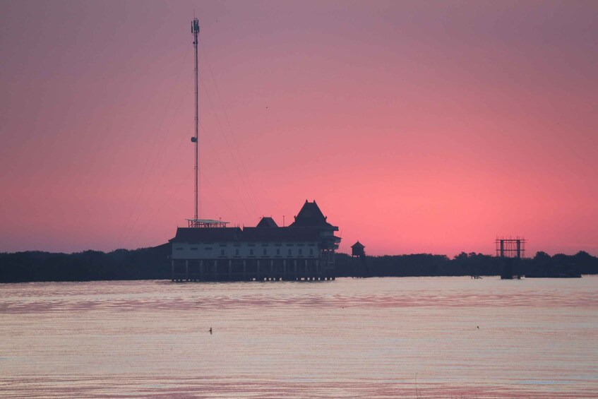 Picture 3 for Activity Tonle Sap Cruise & Road Tour between Phnom Penh & Siem Reap