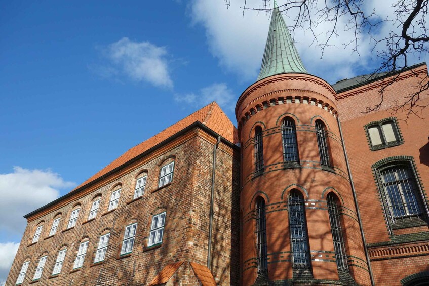 Skip-the-line European Hanseatic Museum & Old Town Tour