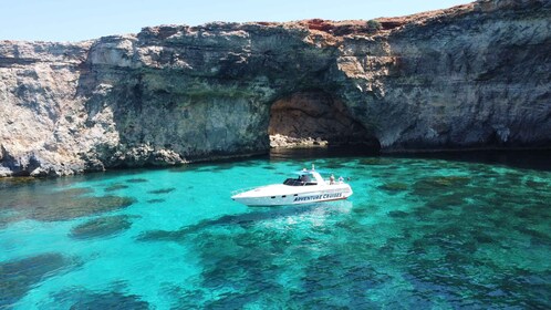 Sliema: Boat Trip to Comino Blue Lagoon, Gozo, and Caves