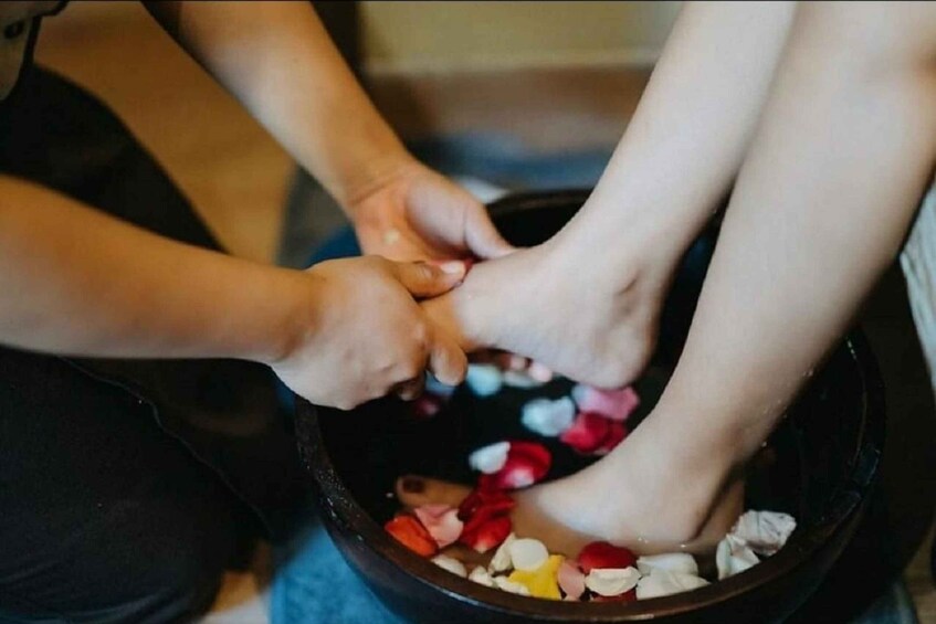 Picture 1 for Activity Kuta : Full Body Bali Massage 2 hours Treatment