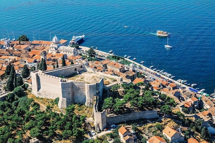 Desde Sinj: Vuelo privado de 1,5 horas sobre Kornati y Šibenik