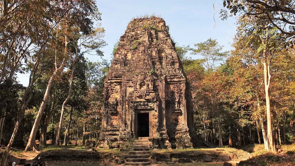 Private Tour to Sambor Prei Kuk 1500yl Temple from Siem Reap