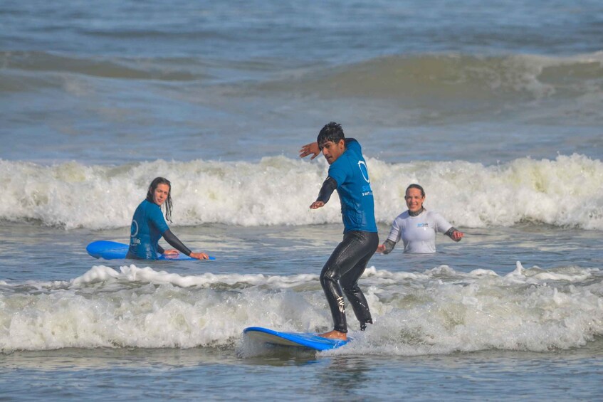 Picture 2 for Activity Cape Town: Learn to surf with the view of Table Mountain