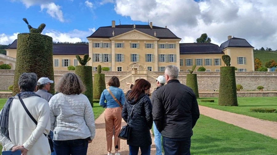 Beaujolais - Pérouges : Full Day Shared Trip