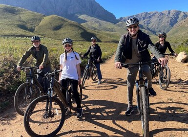 Bicicleta eléctrica y senderismo Jonkershoek