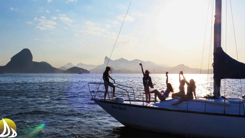 Picture 7 for Activity Morning Sailing Tour in Rio