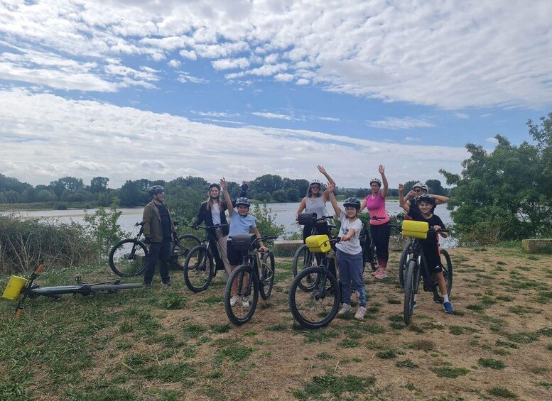 Picture 3 for Activity Angers: Cycling tour with wine tastings !