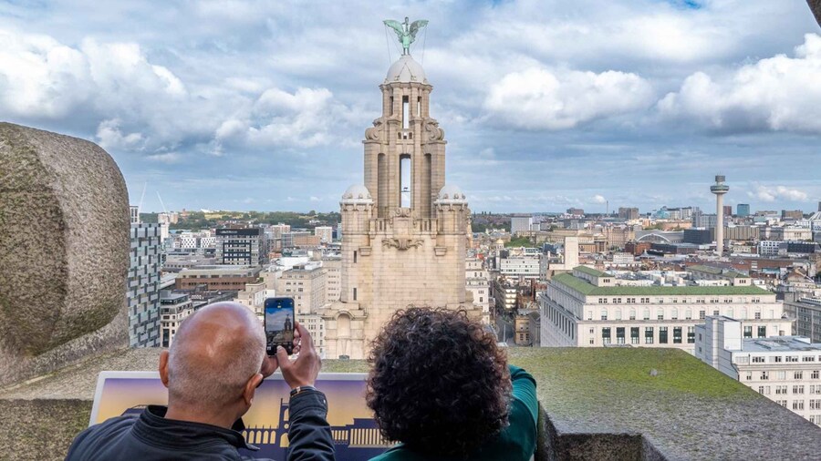 Liverpool: Royal Liver Building 360 Degree Tower Tour