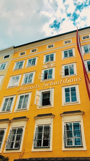 Picture 2 for Activity Salzburg & "The Sound of Music" Full Day Driver-Guided Tour