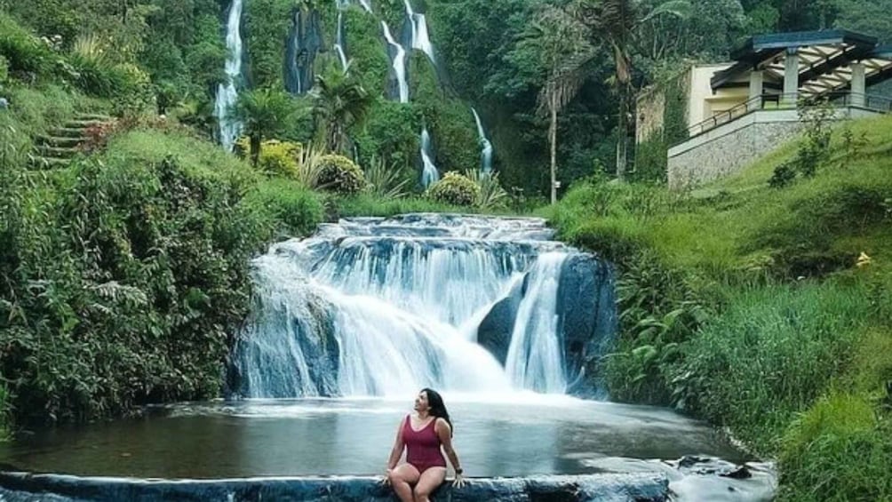 Tour Santa Rosa hot springs from Pereira, Armenia or Salento