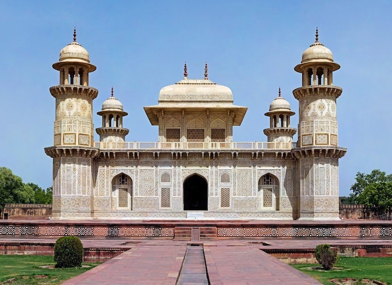 Picture 9 for Activity New Delhi: Private 13-Day Golden Triangle Tour with Mumbai