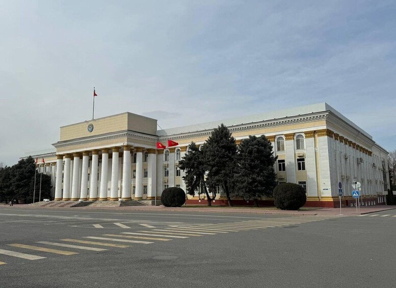 Picture 22 for Activity Bishkek :USSR History, Soviet Architects ,Statues & Mosaics