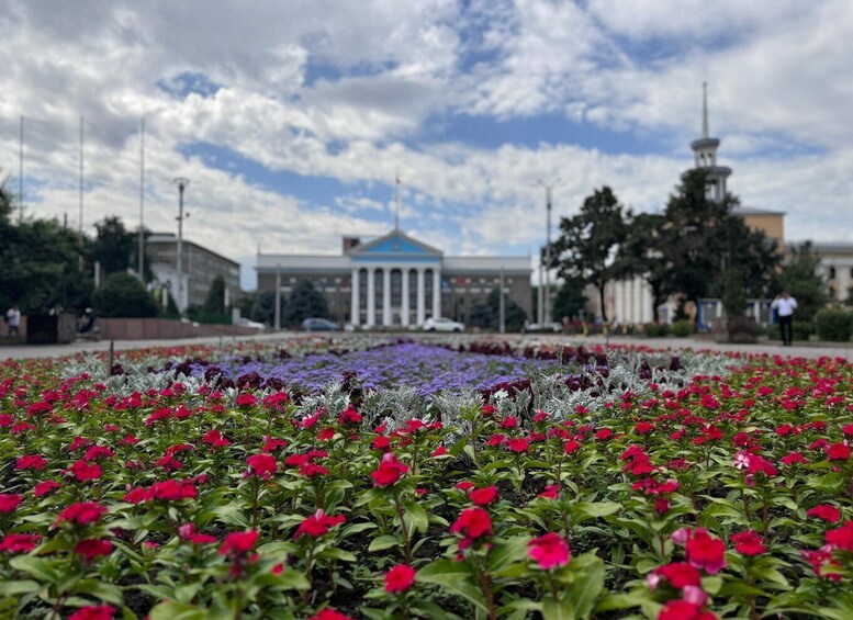 Picture 78 for Activity Bishkek :USSR History, Soviet Architects ,Statues & Mosaics