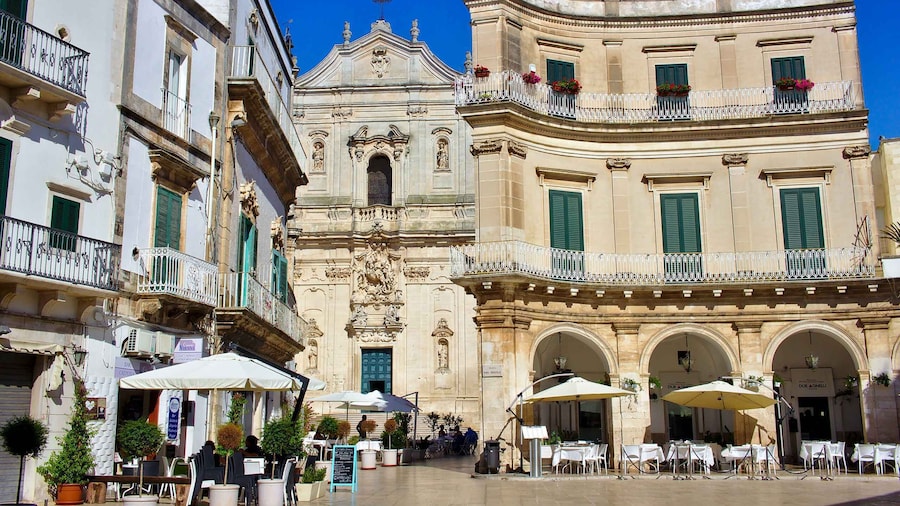 Martina Franca: Baroque-Style Tour with Bocconotti Tasting