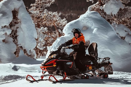 Ylläs: Snowmobiling ABC