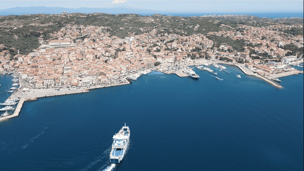 Picture 5 for Activity From Santa Teresa Gallura: La Maddalena Full-Day Boat Tour