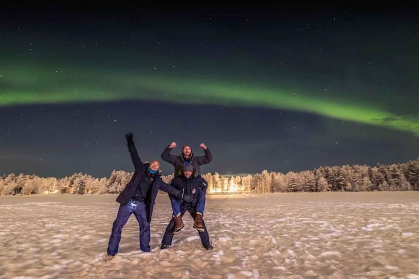 Picture 7 for Activity Northern lights hunting with BBQ and Photos, Small group