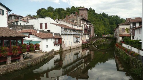 Au départ de Saint-Sébastien : Visite privée de la campagne franco-basque