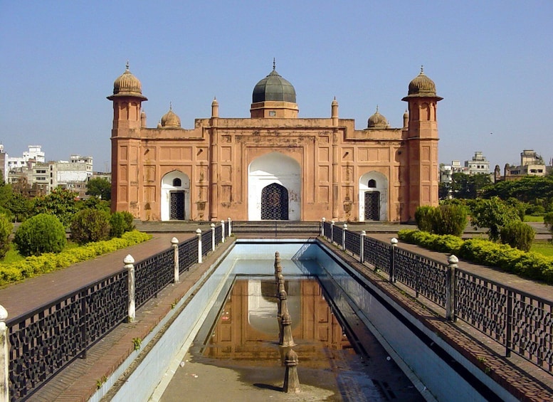 Picture 2 for Activity Dhaka: Full-Day City Tour of Old & New Dhaka