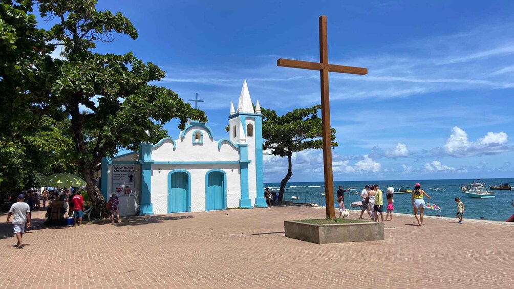 Picture 5 for Activity From Salvador: Praia do Forte & Guarajuba Beach Daytrip