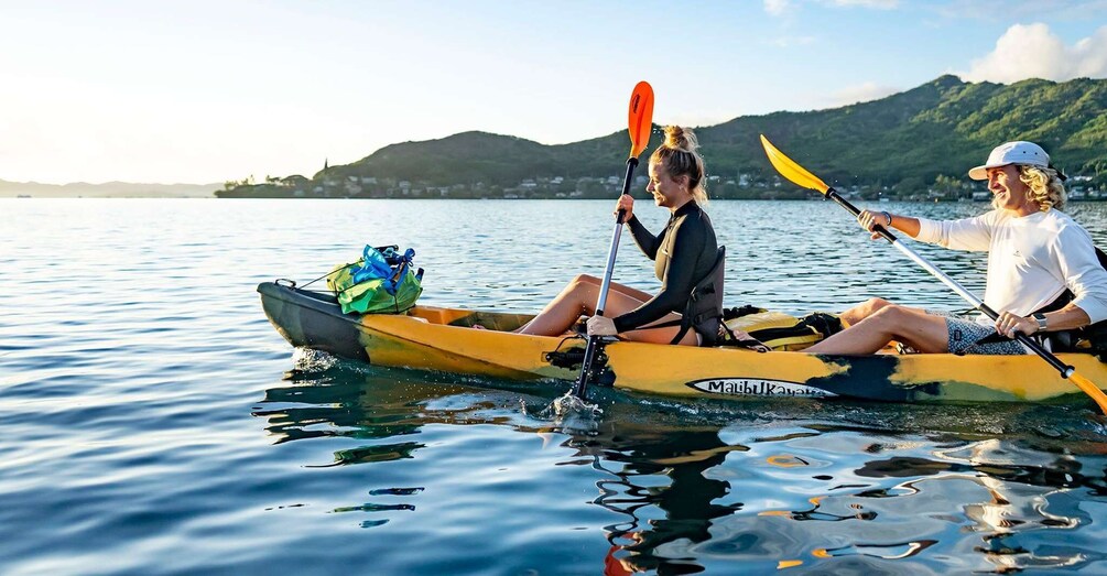 Oahu: Kaneohe Bay Coral Reef Kayaking Rental