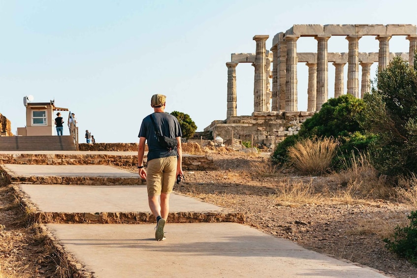 Picture 8 for Activity Athens: Sunset Trip to Cape Sounion & Temple of Poseidon