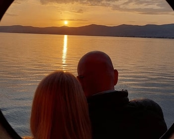 2 Uur durende boottocht bij zonsondergang Split