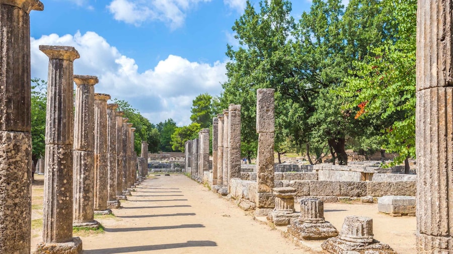 Katakolo Port: Transfer to Ancient Olympia and VR Audio Tour