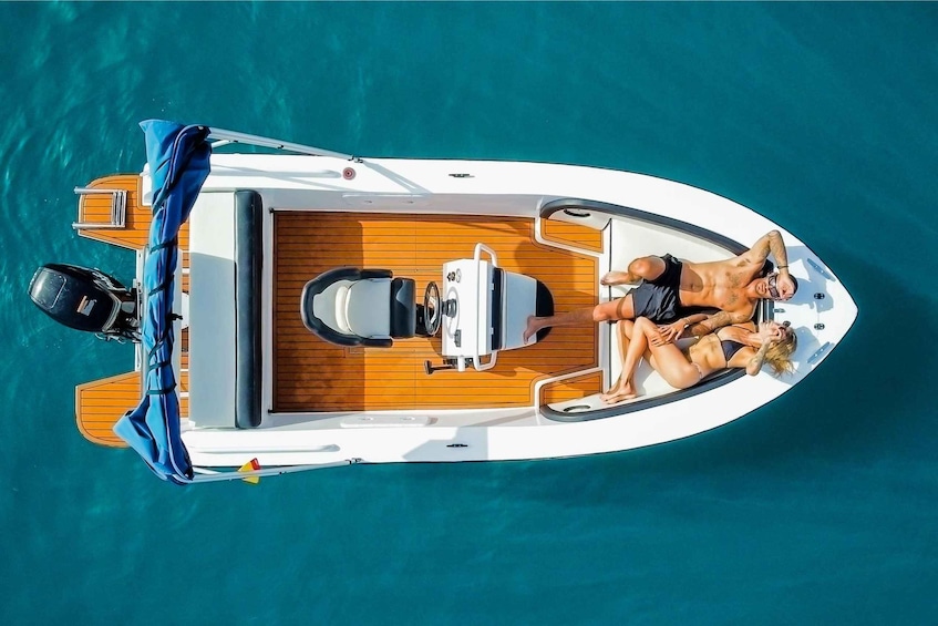 Flow into the ocean without license and discover Adeje