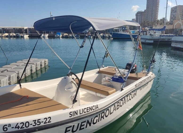 Picture 1 for Activity Fuengirola no License Boat from 2 To 4 Hours