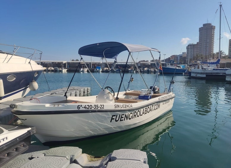 Picture 2 for Activity Fuengirola no License Boat from 2 To 4 Hours