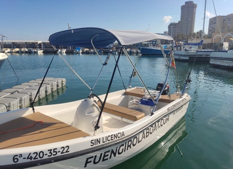 Picture 1 for Activity Fuengirola no License Boat from 2 To 4 Hours