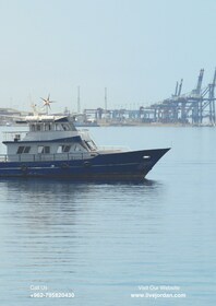 From Aqaba: Red Sea Cruise with Lunch and Snorkelling