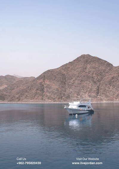 Picture 10 for Activity Aqaba: Boat Trip with Lunch and Snorkeling