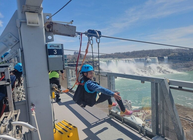 Picture 5 for Activity Toronto: Niagara Falls Day Tour with Boat Cruise Option