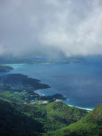 Picture 6 for Activity Epic adventure hiking tour to the Seychelles's highest point