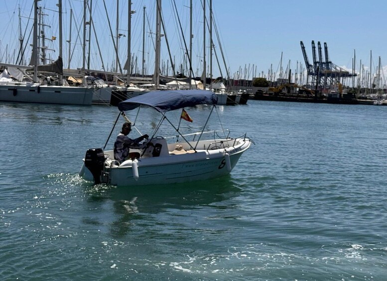 Picture 8 for Activity Valencia: Rent Boat Without License