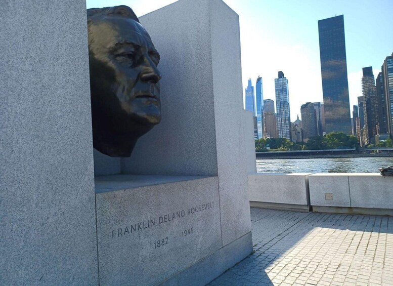 Picture 6 for Activity New York City: Roosevelt Island Walking Tour with Tram Ride