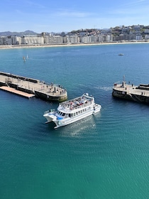 San Sebastián: Visita turística en catamarán por la bahía