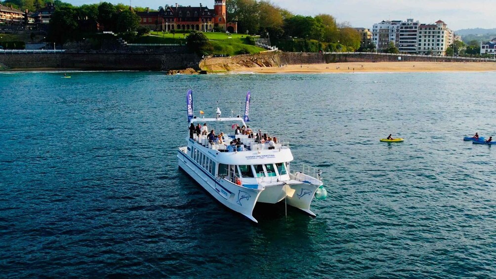 San Sebastian: Panoramic Catamaran Tour of the Bay and Coast