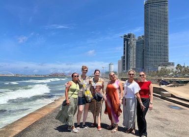 Colombo: Private City Tour by Tuk Tuk with Hotel Pickup