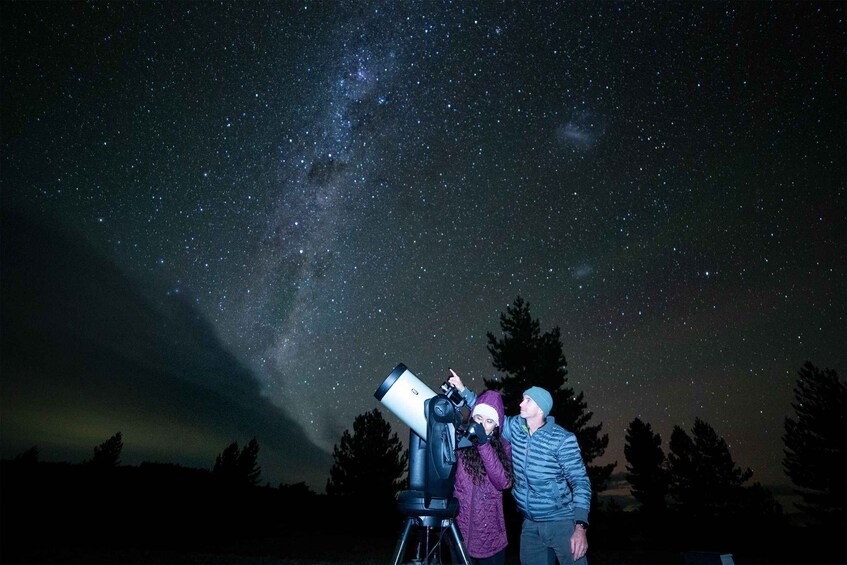 Picture 5 for Activity Lake Tekapo: Stargazing Experience